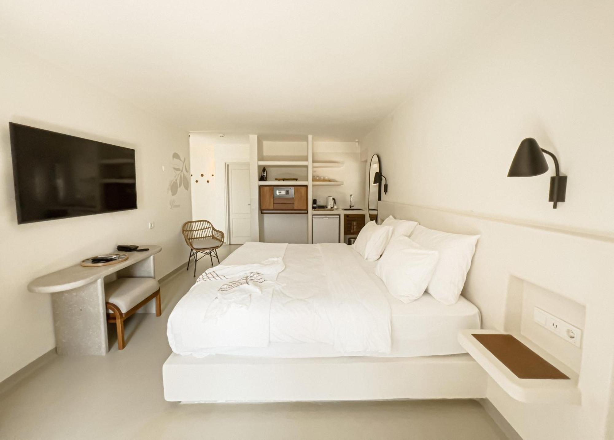 Pilos Suites Turunç Ngoại thất bức ảnh