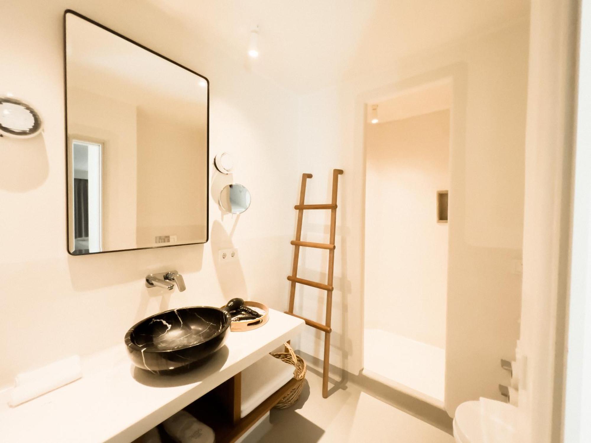 Pilos Suites Turunç Ngoại thất bức ảnh