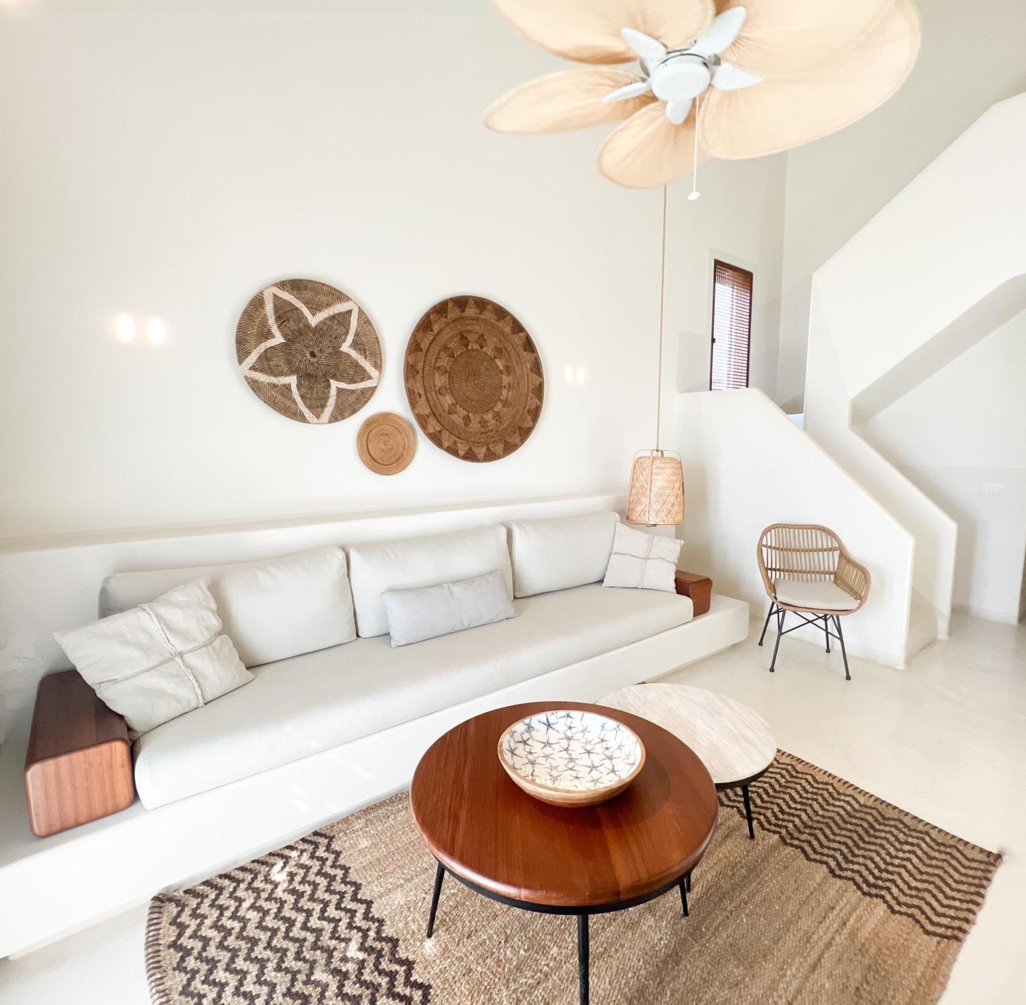 Pilos Suites Turunç Ngoại thất bức ảnh
